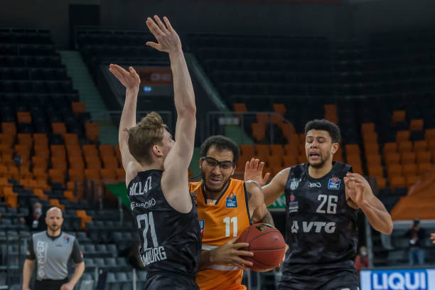 首个奖杯都 首个奖杯都