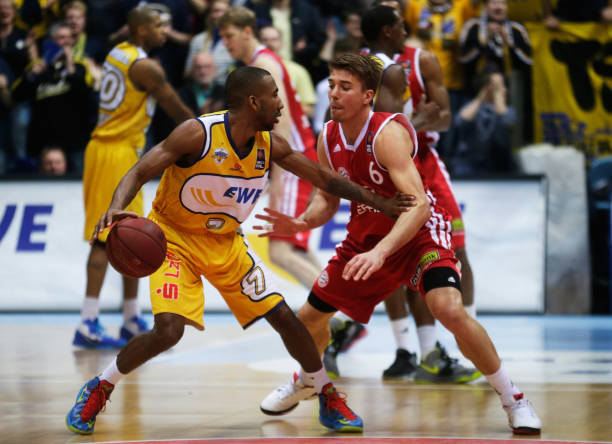 将在国际舞 将在国际舞